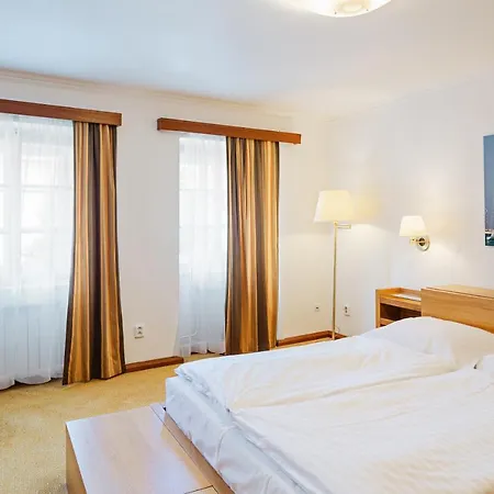 U Modreho Orla - At The Blue Eagle Guest house *