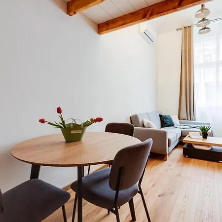 Апартаменты Dream Duplex On Riverside *