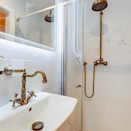 Dream Duplex On Riverside * Praga