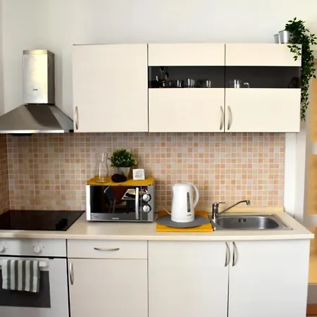 Apartment Romantic Bijou Near Old Town! Prague