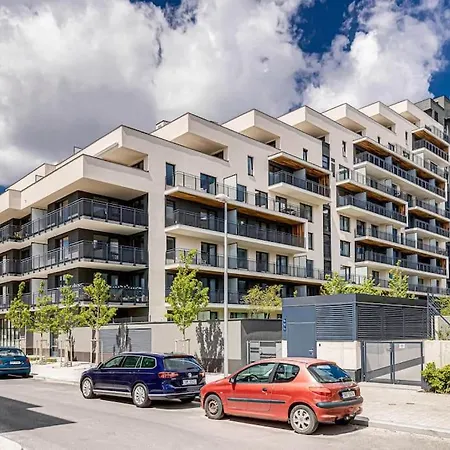 The Dante - Family And Friends Apartments, Free Parking Apartment