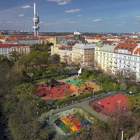 Jiriho Z Podebrad Apartment