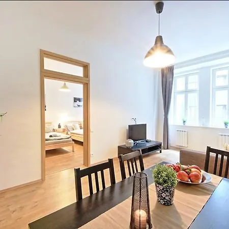 Style 60m2 - 9 Min Walk Wenceslas Sq Apartment *