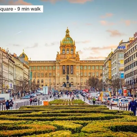 Style 60m2 - 9 Min Walk Wenceslas Sq Apartment Prague