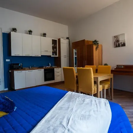 Nux Old Town Square Masna Apartment Prague
