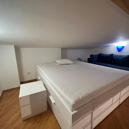Apartment Nux Old Town Square Masna
