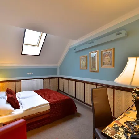 Hastal Old Town 4* Praga