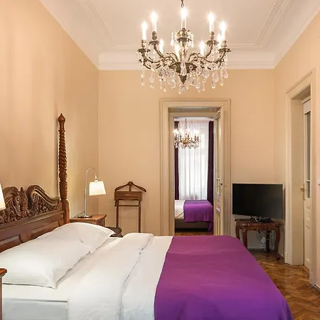 Apartment Bhg *