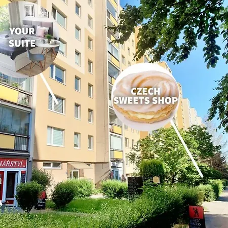 King Size Sunny 19 Minutes To Center Apartment Prague