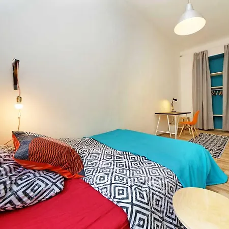 Jiriho Z Podebrad Apartment *