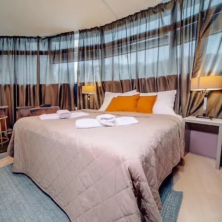 Miami Lovely Romantic Garden With Whirlpool Appartamento *