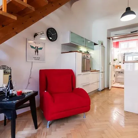 Fairytale Duplex - Billiard - Whirlpool - Cinema - Old Town *