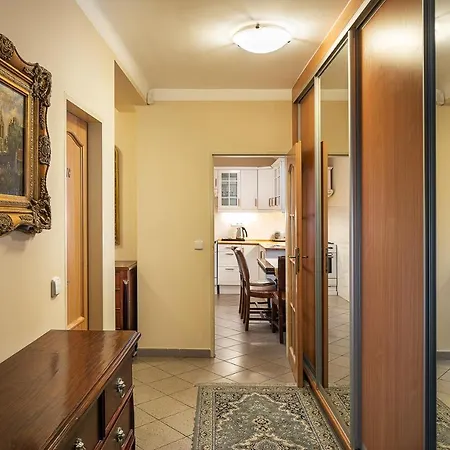 Bhg Apartment *