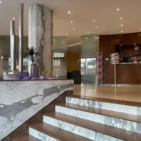Hotel Luxury Family Bílá Labuť 4*