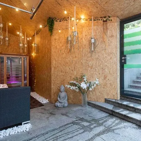 Miami Lovely Romantic Garden With Whirlpool Appartamento