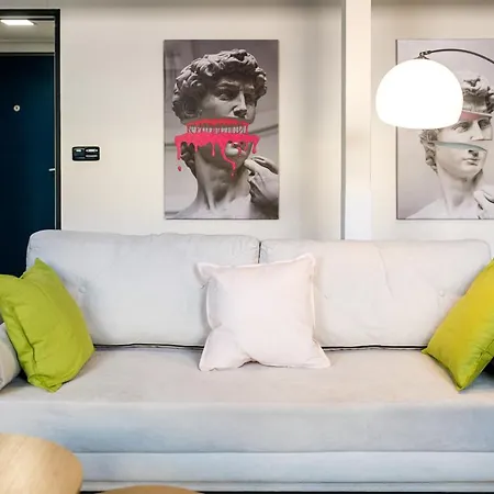 Duplex With 3 Bedrooms