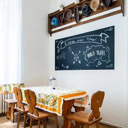 Appartement Large 3 Bdr In The Heart Of Praag