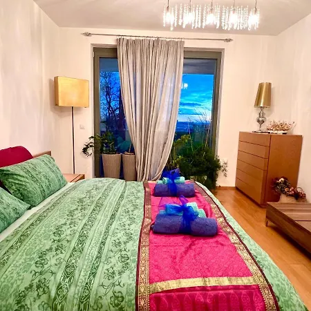 Homestay Romantic Stay Overlooking Prague *