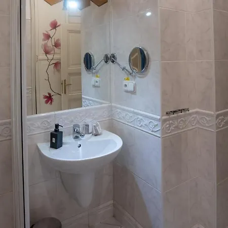 Apartment Nux Old Town Square Masna