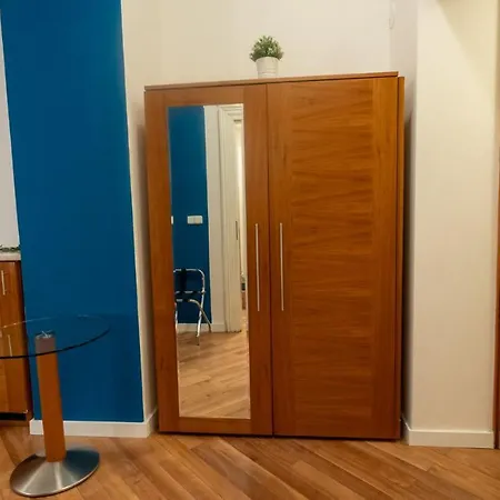 Nux Old Town Square Masna Apartment *