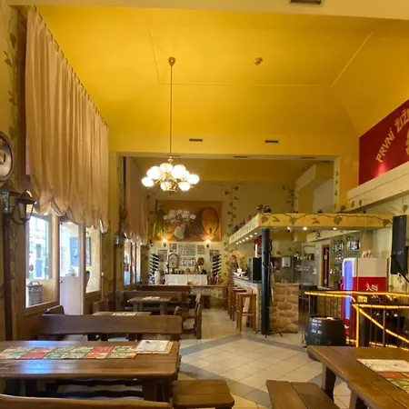 Hotel Victor