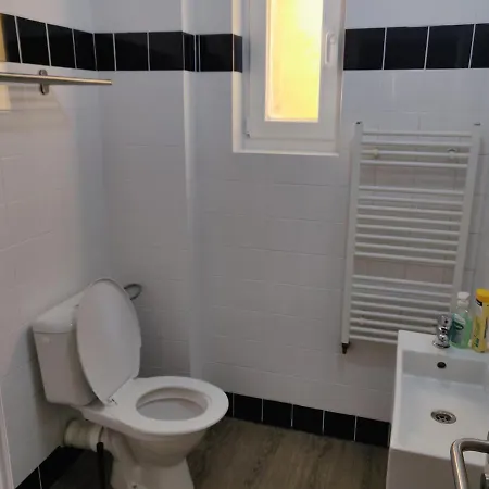 Charles Square Apartment *
