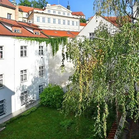 Lovely Little Cosy In Apartment Prague