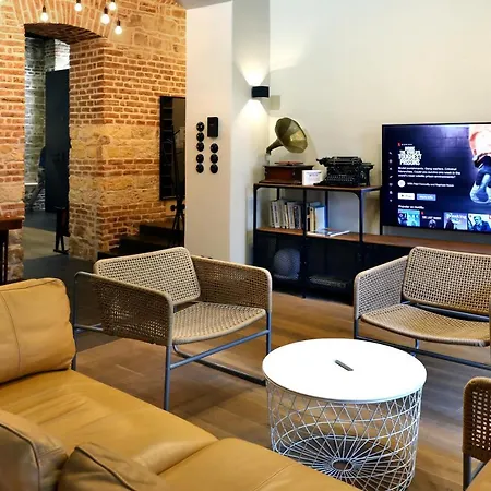 American Loft In The Heart Of Apartment *