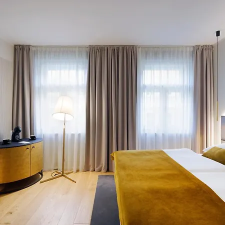 Hotel Prokop Square 4*