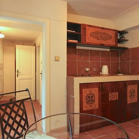 Cool 1 Bedroom Prokopska In Mala Strana *