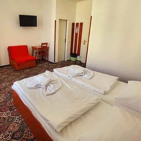 City-inn Szálloda