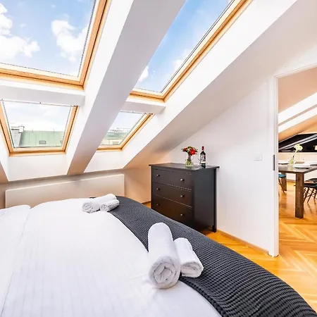 Luxurious Woodrow Wilson In Centre Prague