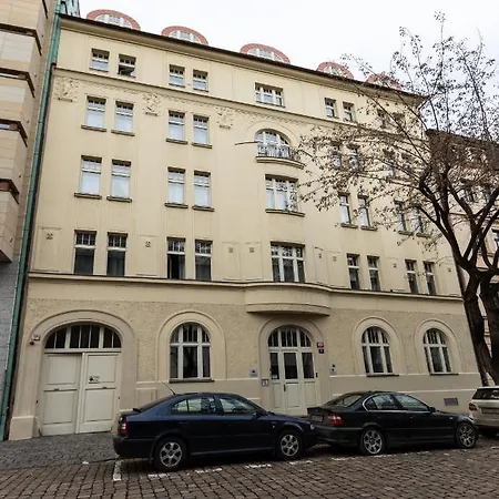 Hostel Capsule Andel Centre Spirit Prague
