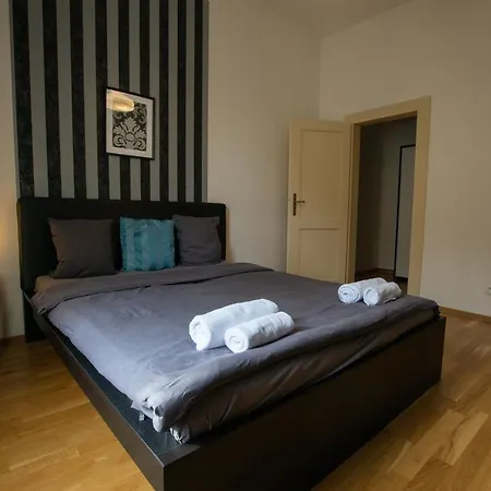 Riverside Spirit Aparthotel