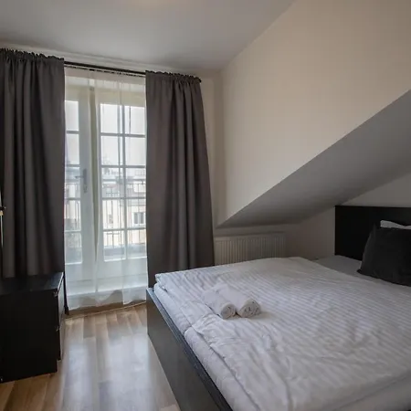 Old Spirit Aparthotel 3*