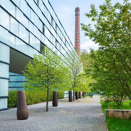 With Balcony And Parking Near The Museum Apartment