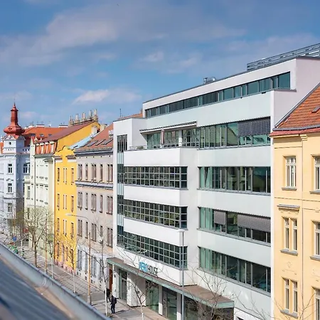 With Balcony And Parking Near The Museum Prague