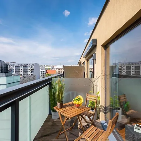 Apartment With Balcony And Parking Near The Museum *