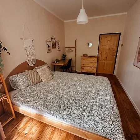 Apartment Quiet Boho Lair 10 Min To Centre Prague