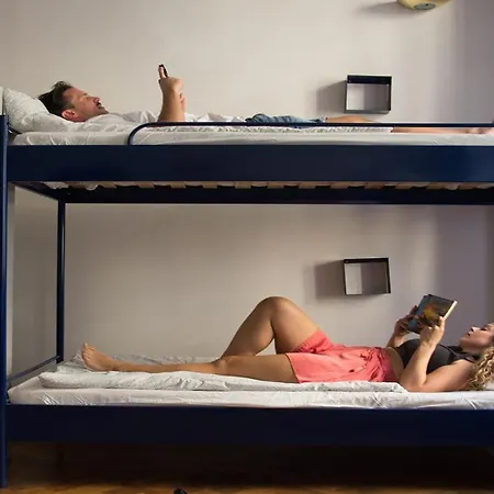 Hostel The Clock *