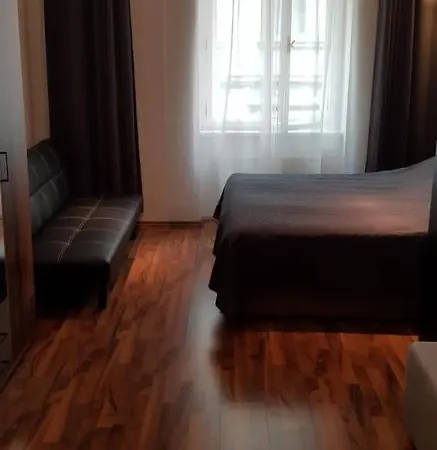 Comfortable Great Location Close To Center Apartment Prague