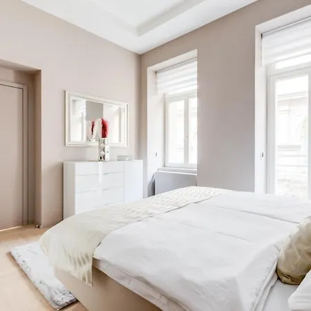 Apartment Royal In The Heart Of *