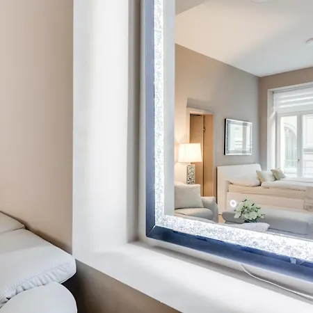 Royal In The Heart Of Appartement *