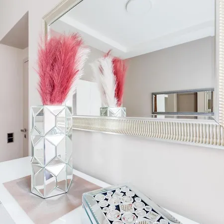 Royal In The Heart Of Appartement