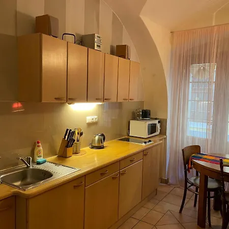 Appartement Rustic Ground Floor In Mala Strana *