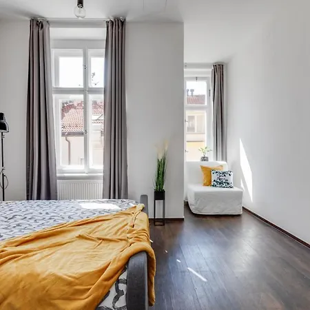 New Comfort Quiet 3bds - Lub8 Prague