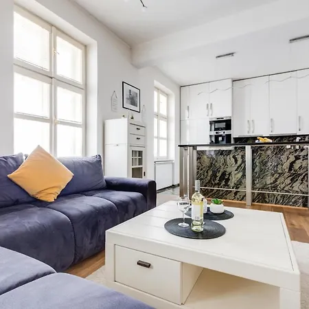 Luxury & Quiet Charming 2bds Near River - Nek2nd Prague