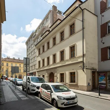 Centre Garden With Parking * Praga