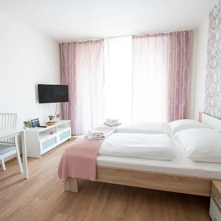 Kora Apartment *