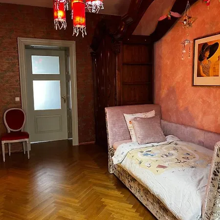 Le Papillon De Boheme Apartment *